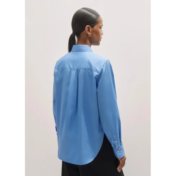 Me + Em Curved Hem Shirt – luxury British Blue in Me and Em exclusively at Luxury Shoes 
