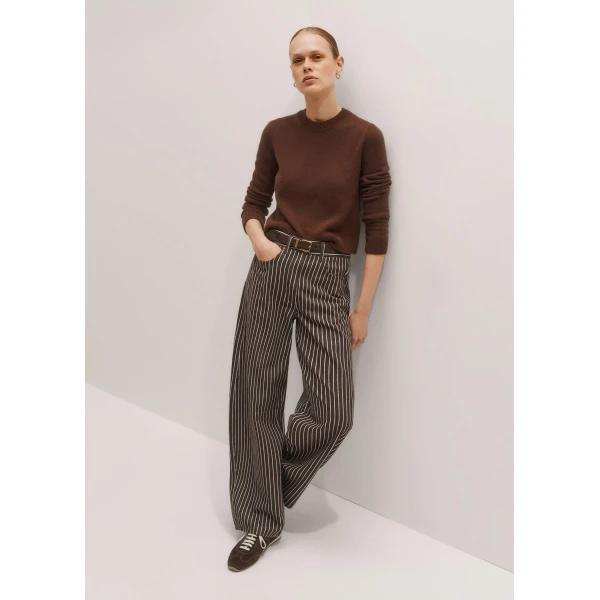 Me + Em Essential Crew Jumper – luxury British Brown in Me and Em exclusively at Luxury Shoes 