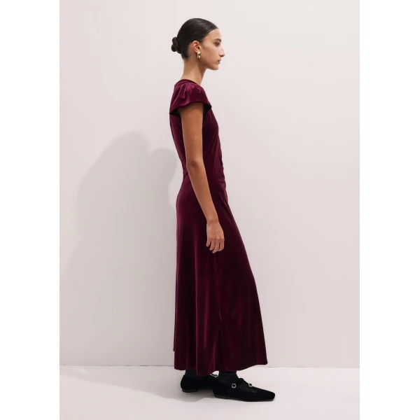 Me + Em Fluid Maxi Dress – luxury British Red in Me and Em exclusively at Luxury Shoes 