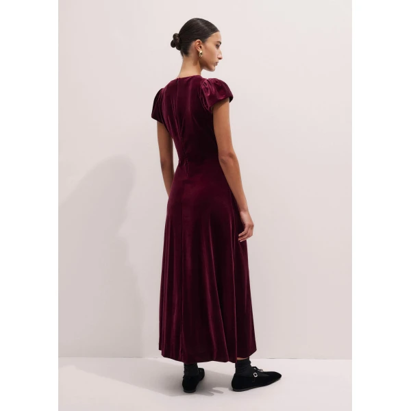 Me + Em Fluid Maxi Dress – luxury British Red in Me and Em exclusively at Luxury Shoes 