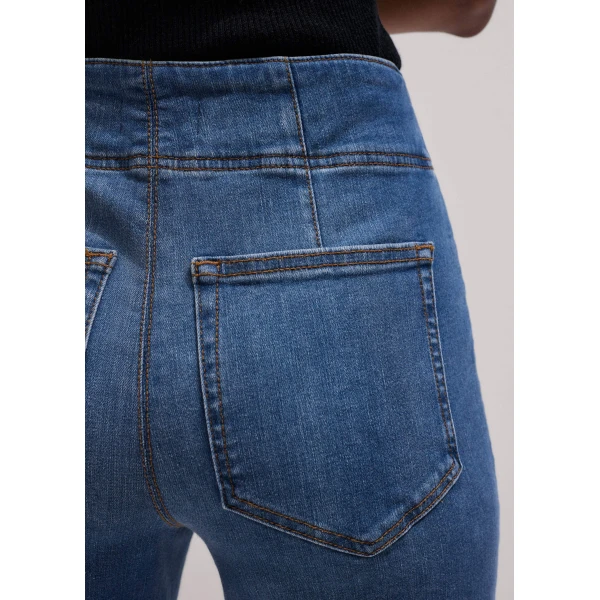 Me + Em Kick Flare Travel Jean – luxury British Blue in Me and Em exclusively at Luxury Shoes 