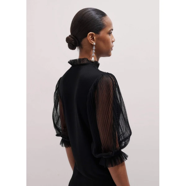 Me + Em Layering Blouse – luxury British Black in Me and Em exclusively at Luxury Shoes 