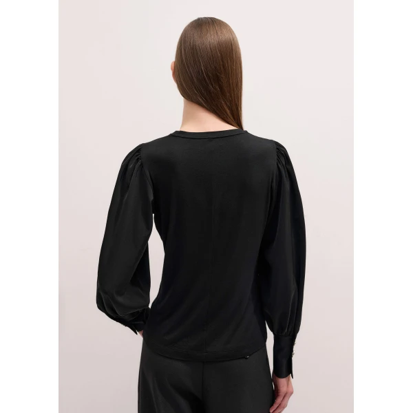 Me + Em Layering Blouse – luxury British Black in Me and Em exclusively at Luxury Shoes 