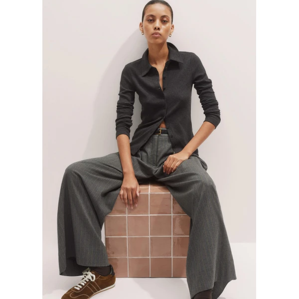 Me + Em Perfect Basic Shirt – luxury British Grey in Me and Em exclusively at Luxury Shoes 