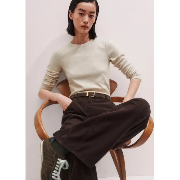 Me + Em Perfect Basic Top – luxury British Ivory in Me and Em exclusively at Luxury Shoes 