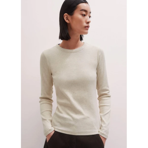 Me + Em Perfect Basic Top – luxury British Ivory in Me and Em exclusively at Luxury Shoes 