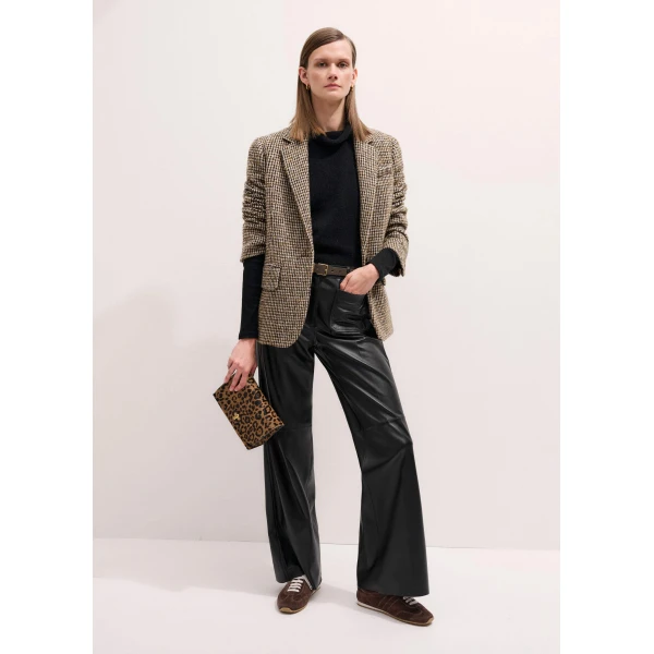 Me and Em Perfect Basic Top – luxury British Black in Me and Em exclusively at Luxury Shoes 