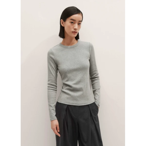 Me + Em Perfect Basic Top – luxury British Grey in Me and Em exclusively at Luxury Shoes 