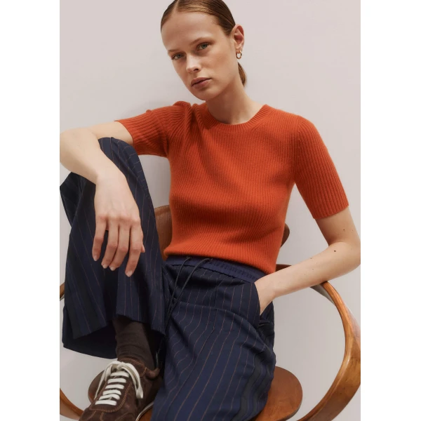 Me + Em Rib Knit Slim Tee – luxury British Orange in Me and Em exclusively at Luxury Shoes 