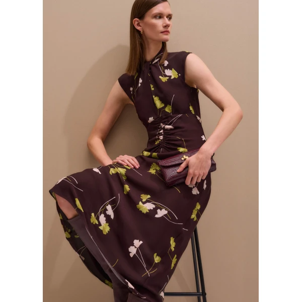 Me + Em Ruched Maxi Dress – luxury British Red in Me and Em exclusively at Luxury Shoes 