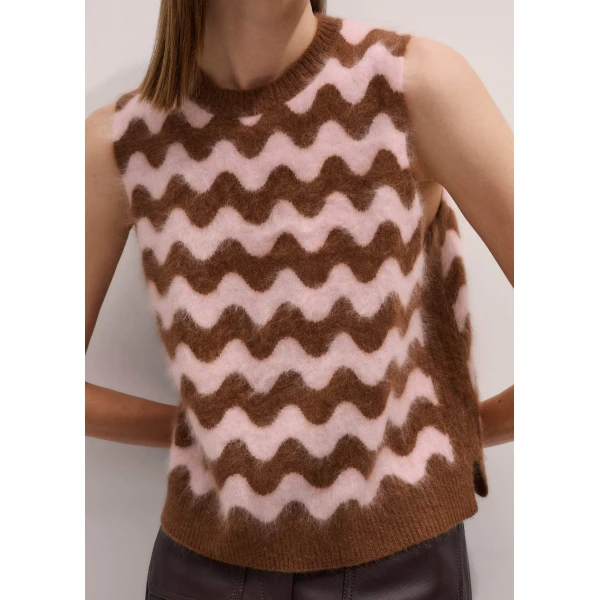 Me + Em Scallop Stripe Vest – luxury British Brown in Me and Em exclusively at Luxury Shoes 