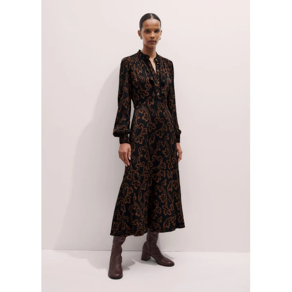 Me and Em Signature Maxi Dress – luxury British Black in Me and Em exclusively at Luxury Shoes 