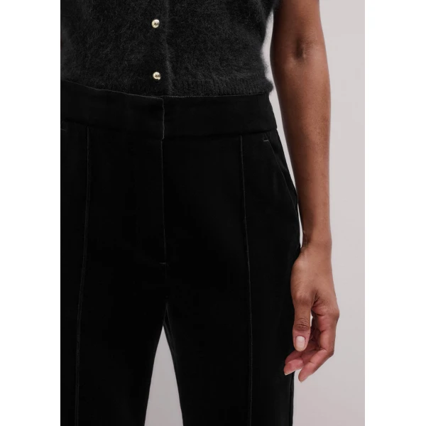 Me + Em Slim Crop Pant – luxury British Black in Me and Em exclusively at Luxury Shoes 