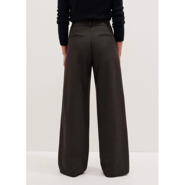 Me + Em Sporty Smart Man Pant – luxury British Black in Me and Em exclusively at Luxury Shoes 