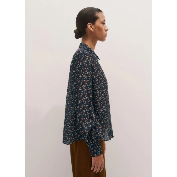 Me + Em Straight Blouse – luxury British Blue in Me and Em exclusively at Luxury Shoes 