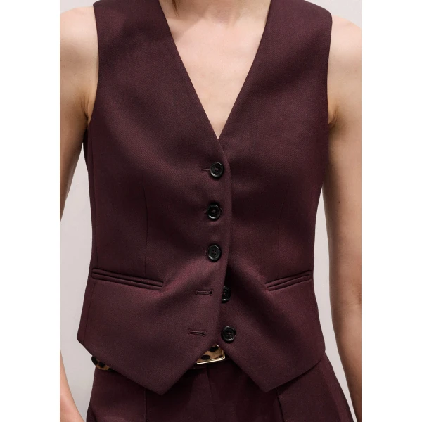 Me + Em Tailored Waistcoat – luxury British Red in Me and Em exclusively at Luxury Shoes 