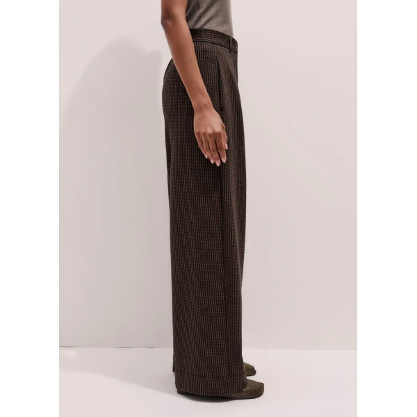 Me and Em Tapered Pant – luxury British Brown in Me and Em exclusively at Luxury Shoes 