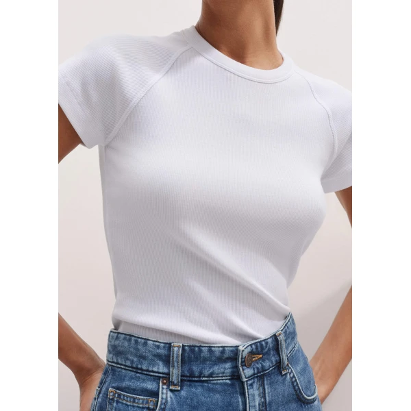 Me + Em Ultimate Raglan Tee – luxury British White in Me and Em exclusively at Luxury Shoes 