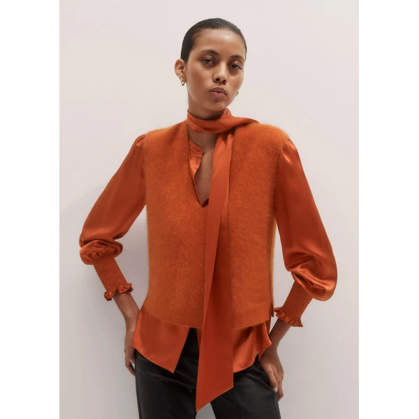 Me + Em V-Neck Straight Vest – luxury British Orange in Me and Em exclusively at Luxury Shoes 