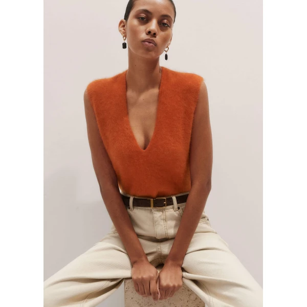 Me + Em V-Neck Straight Vest – luxury British Orange in Me and Em exclusively at Luxury Shoes 