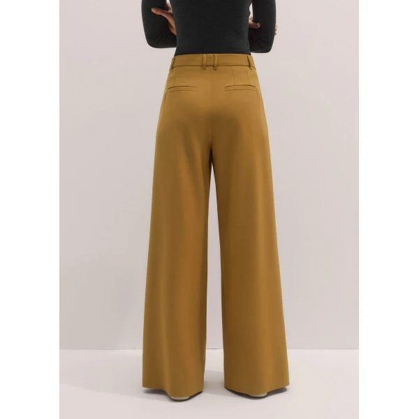Me + Em Wide-Leg Pleat Trouser – luxury British Yellow in Me and Em exclusively at Luxury Shoes 