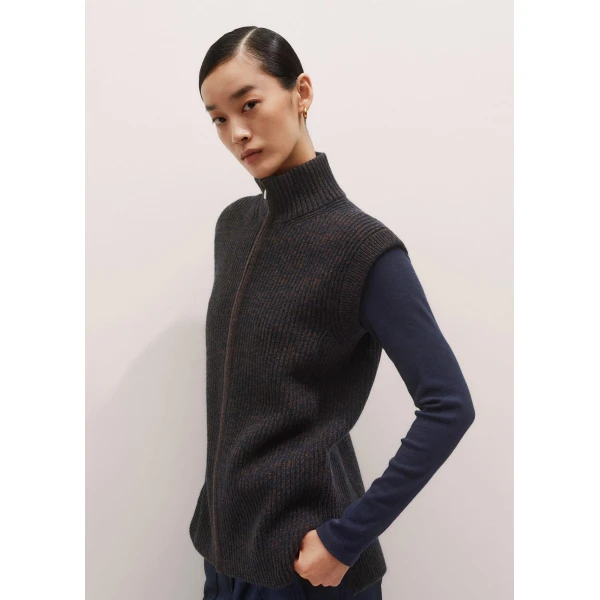 Me + Em Zip Sweater Vest – luxury British Brown in Me and Em exclusively at Luxury Shoes 