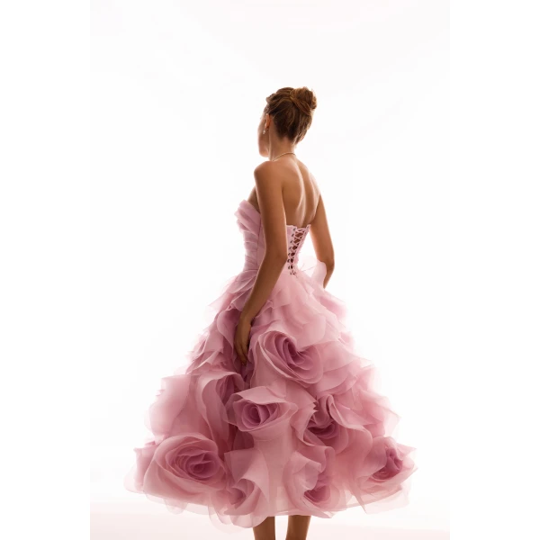 Elevate your elegance in this Milla Dresses  from the 2025 resort wear edit