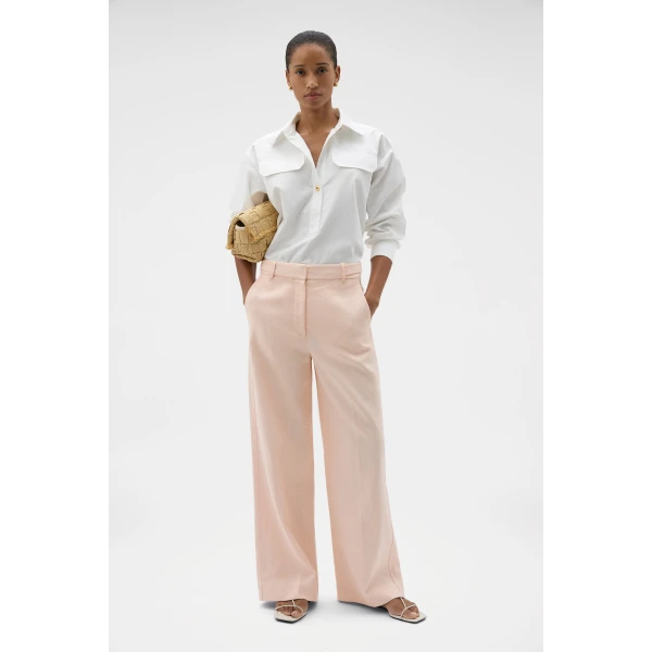 Oroton clothing