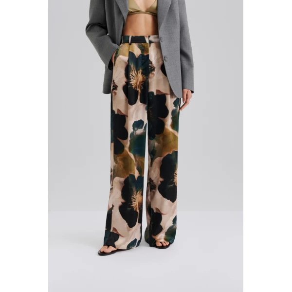 By Malina clothing