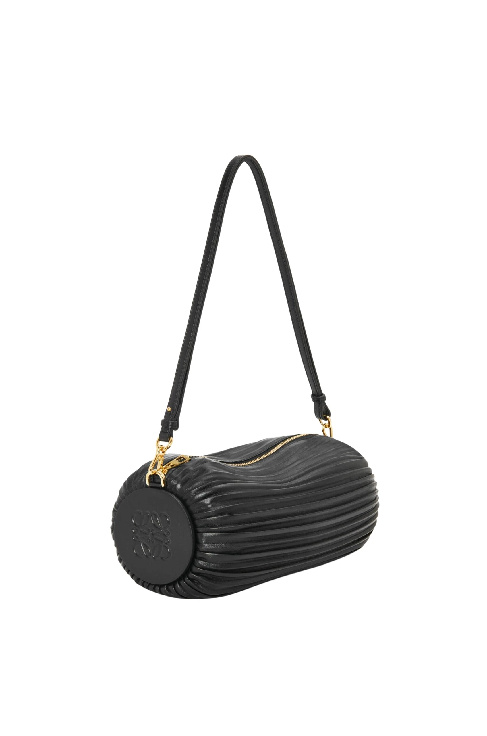 LOEWE-Bracelet-Pouch-In-Pleated-Nappa-Lambskin-2025-coveti-scaled94795_nobg coveti