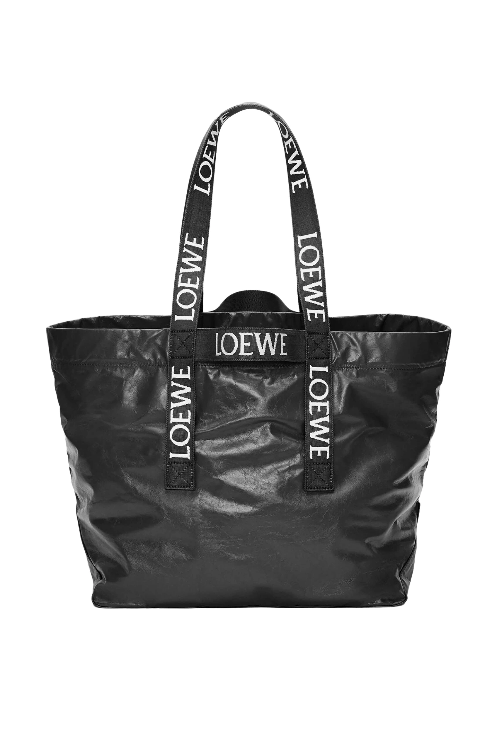 LOEWE-Fold-Shopper-In-Paper-Calfskin-2025-coveti-4-scaled24653_nobg coveti