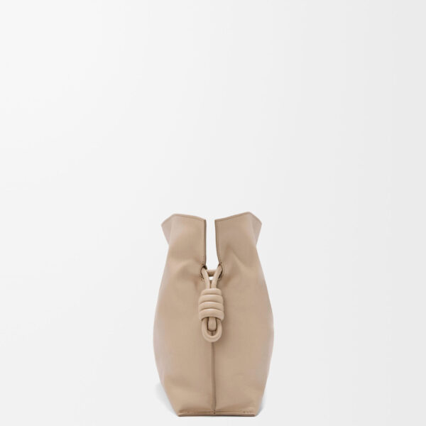 LOEWE Medium Flamenco Clutch In Nappa Calfskin, view 4