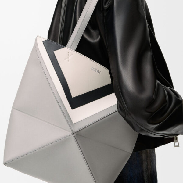 LOEWE Medium Puzzle Fold Tote In Nappa Calfskin, view 2