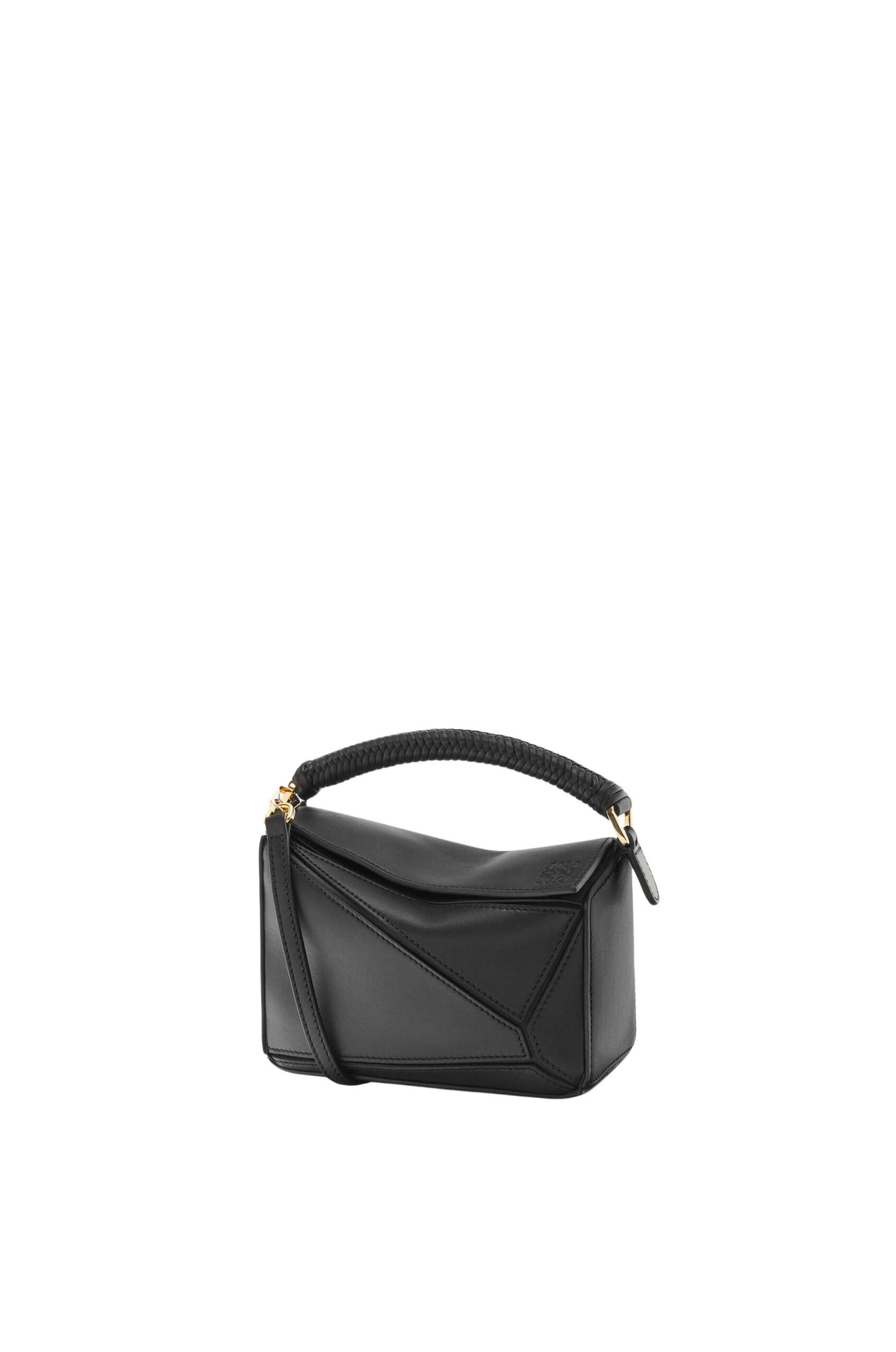 LOEWE-Mini-Puzzle-Bag-In-Smooth-Calfskin-2025-coveti-scaled85531_nobg coveti