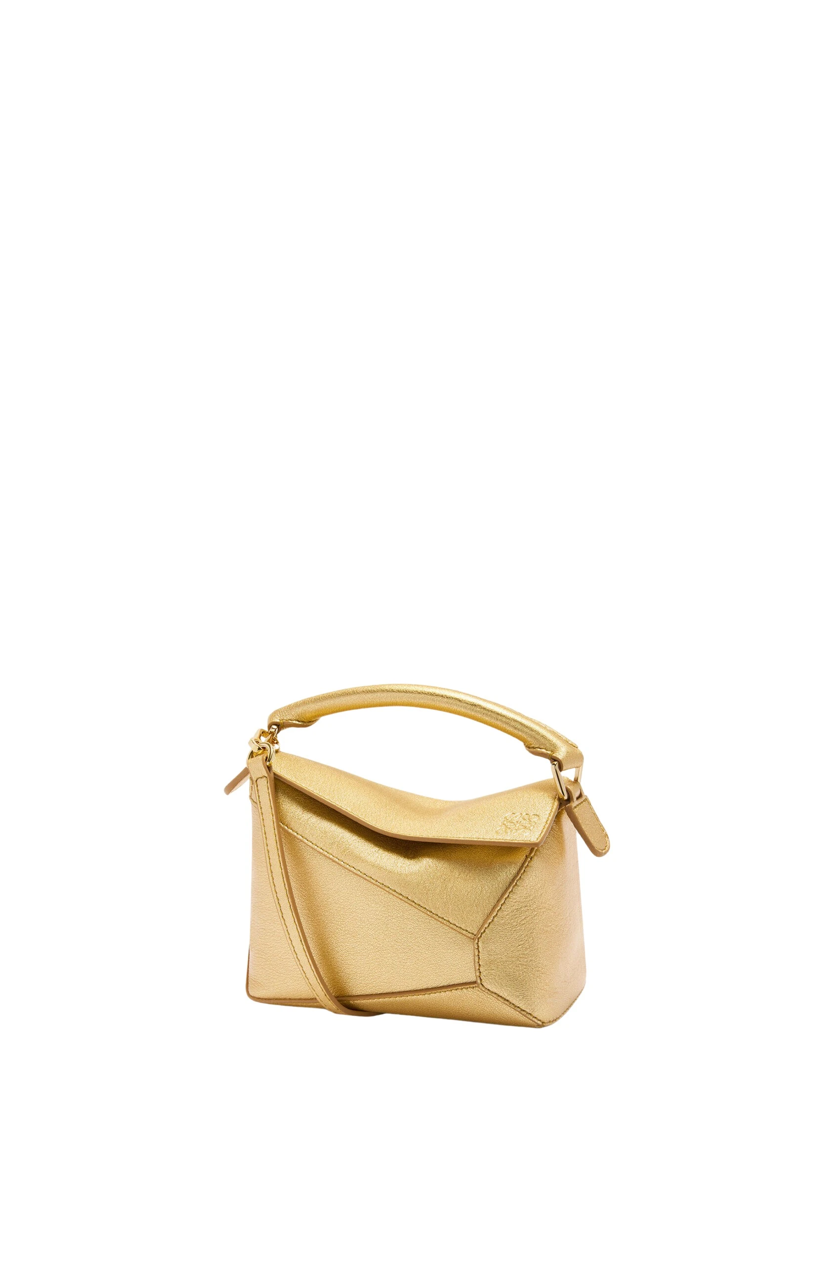 LOEWE-Mini-Puzzle-Edge-Bag-In-Laminated-Lambskin-2025-coveti-4-scaled12523_nobg coveti