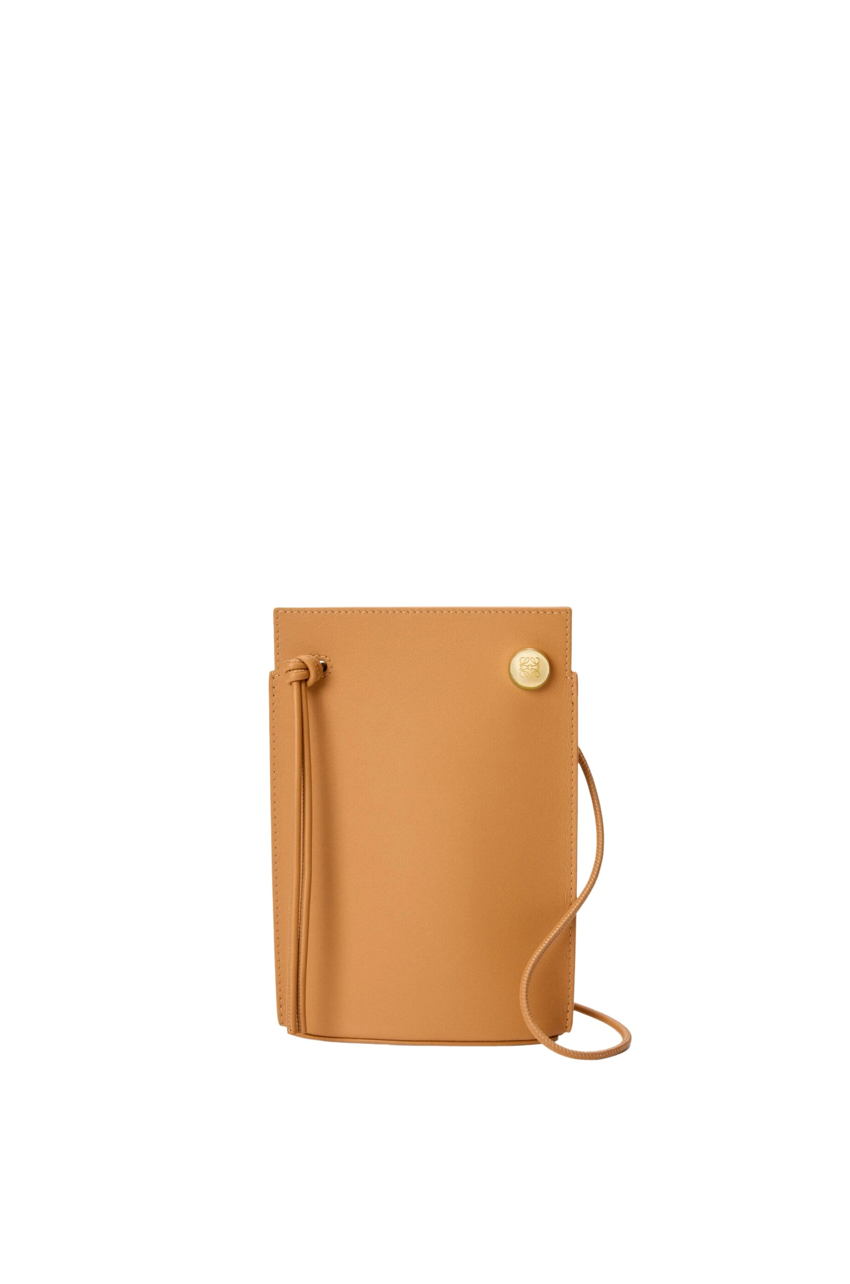 LOEWE-Pebble-Dice-Pocket-In-Classic-Calfskin-2025-coveti-scaled87625_nobg coveti