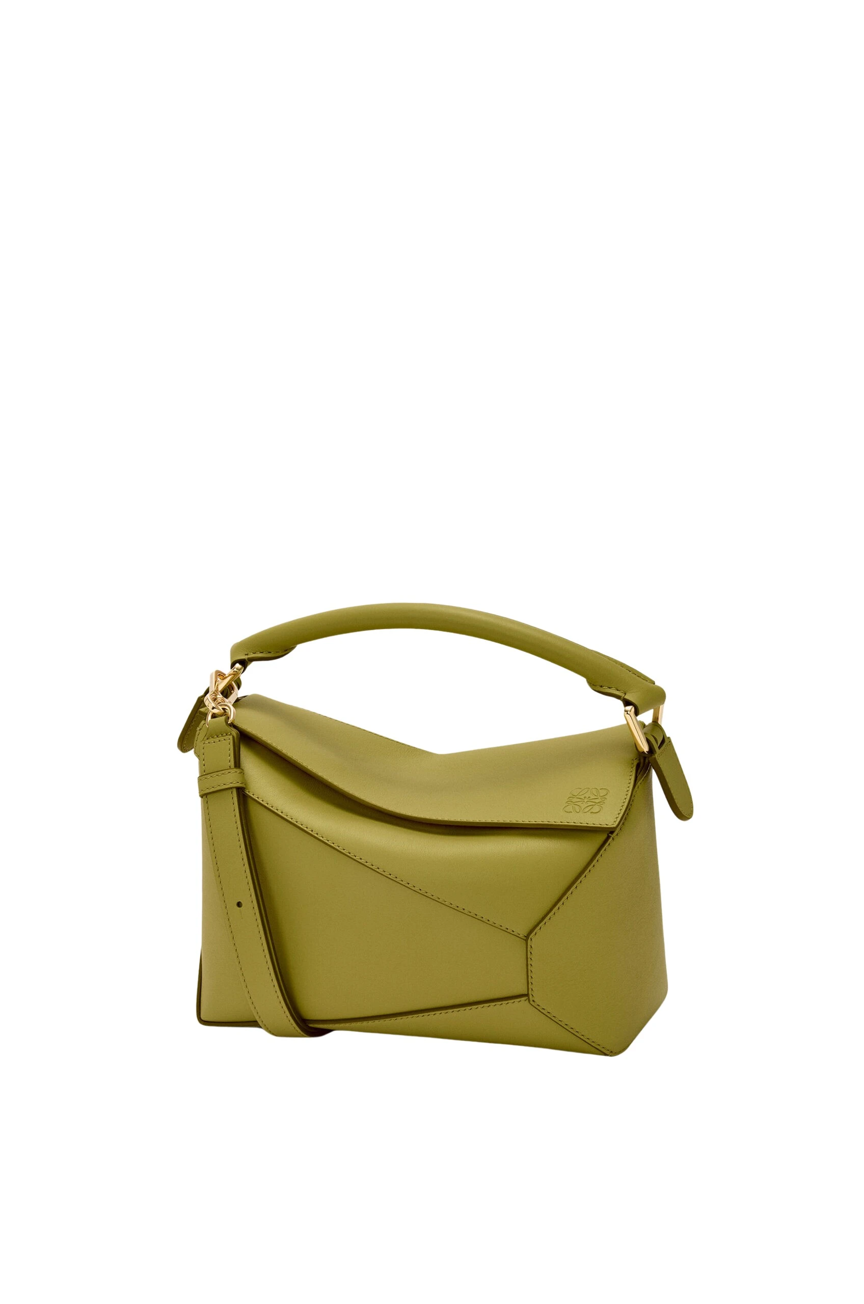 LOEWE-Small-Puzzle-Edge-Bag-In-Classic-Calfskin-2025-coveti-4-scaled56247_nobg coveti