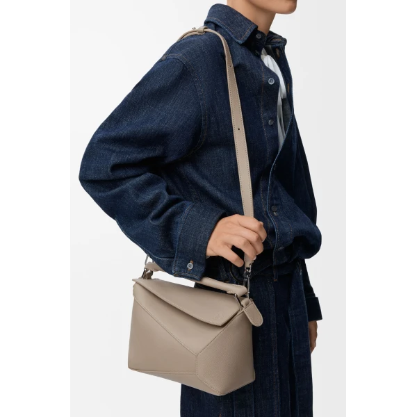 LOEWE puzzle bag