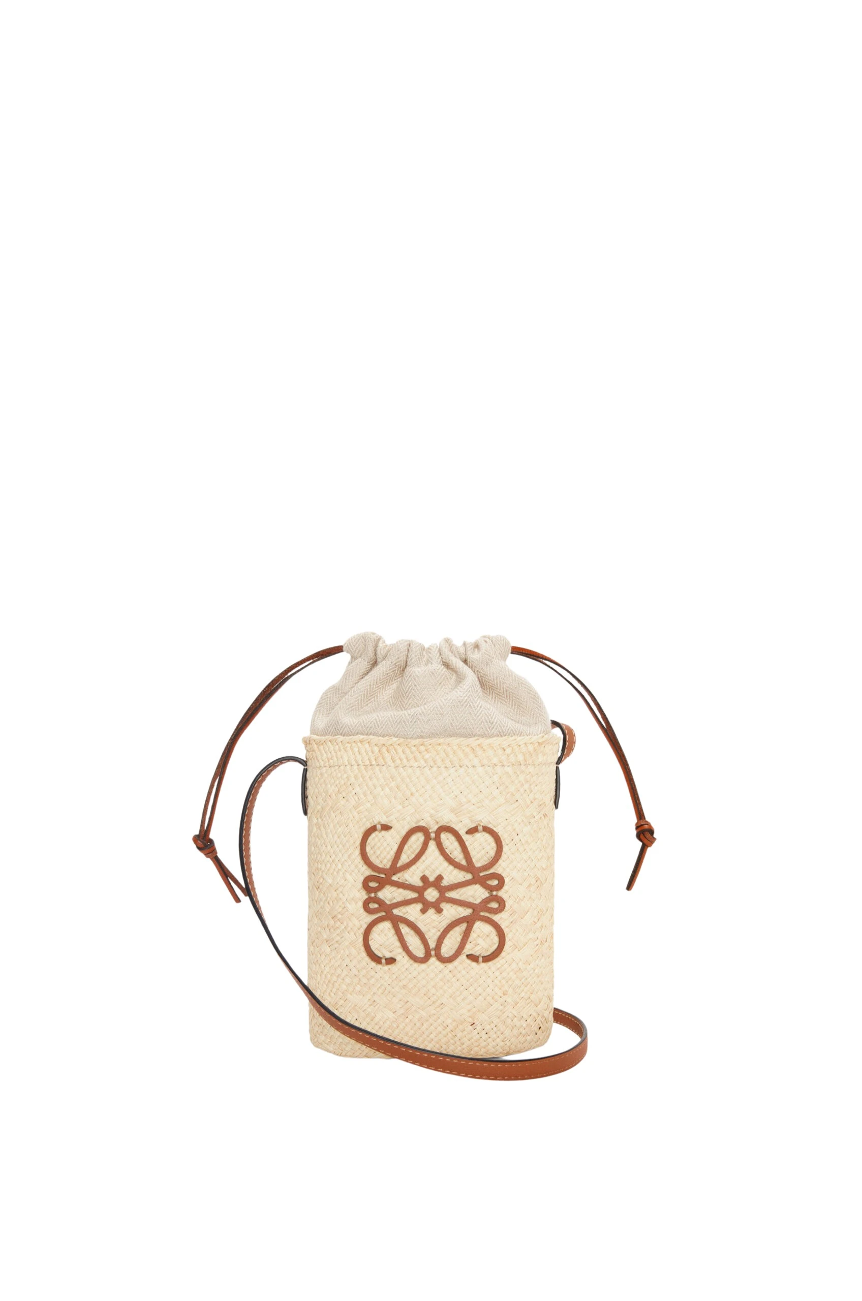 LOEWE-Square-Pocket-In-Iraca-Palm-And-Calfskin-2025-coveti-scaled13613_nobg coveti