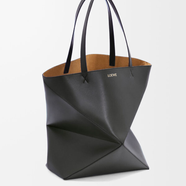 LOEWE Xl Puzzle Fold Tote
In Shiny Calfskin, view 3
