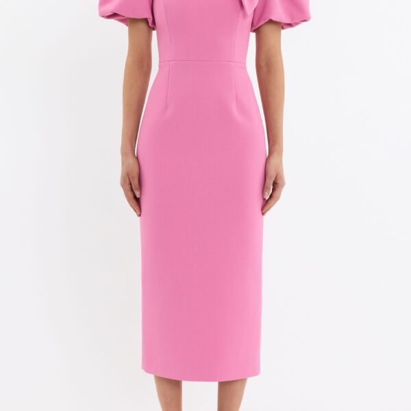 tailored from bonded crepe. Featuring voluminous short puff sleeves