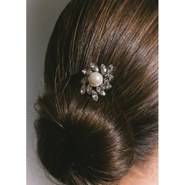 Jennifer Behr Accessories