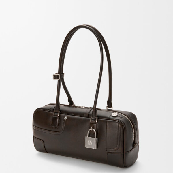 LOEWE Panta Amazona 31 Cropped Bag In Shiny Calfskin, view 4