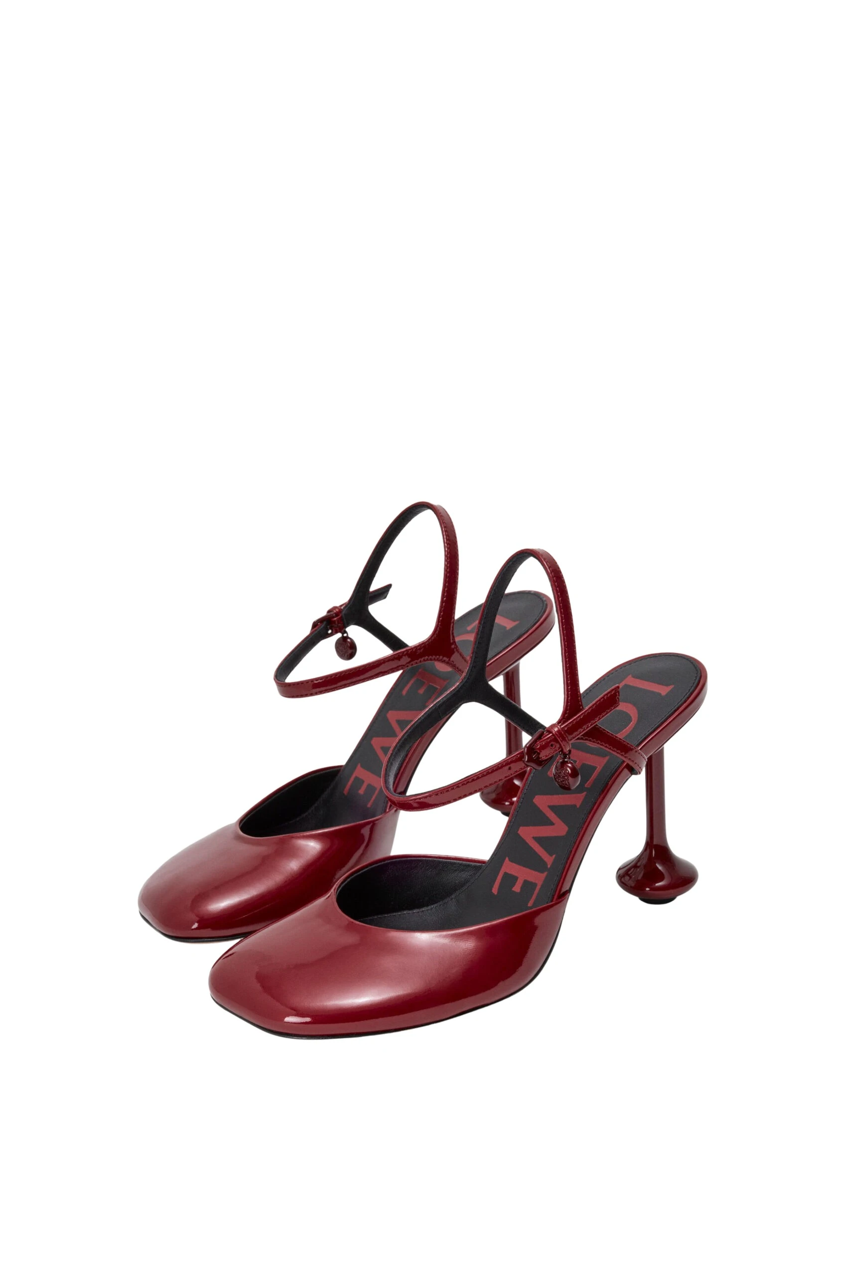 LOEWE-Toy-Ankle-Strap-Pump-In-Soft-Patent-Lambskin-2025-coveti-scaled92048_nobg coveti