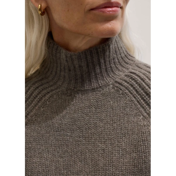 Cashmere – luxury British Brown in Me and Em exclusively at Luxury Shoes 