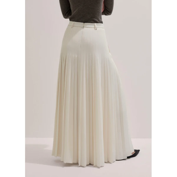 Fluid Crepe – luxury British Ivory in Me and Em exclusively at Luxury Shoes 