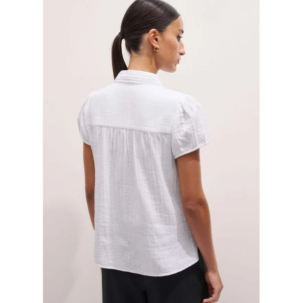 Me + Em Summer Trim Blouse