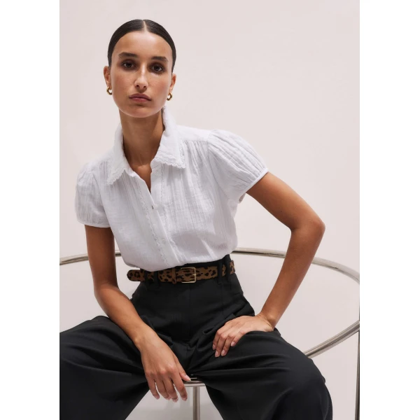 Me + Em Summer Trim Blouse
