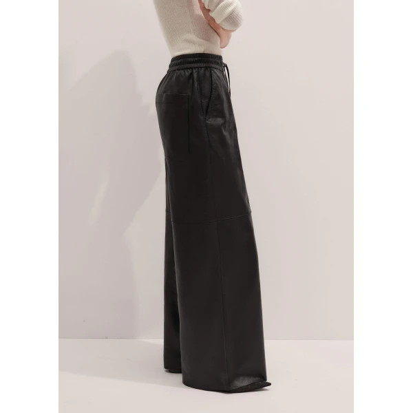 Soft Leather – luxury British Black in Me and Em exclusively at Luxury Shoes 