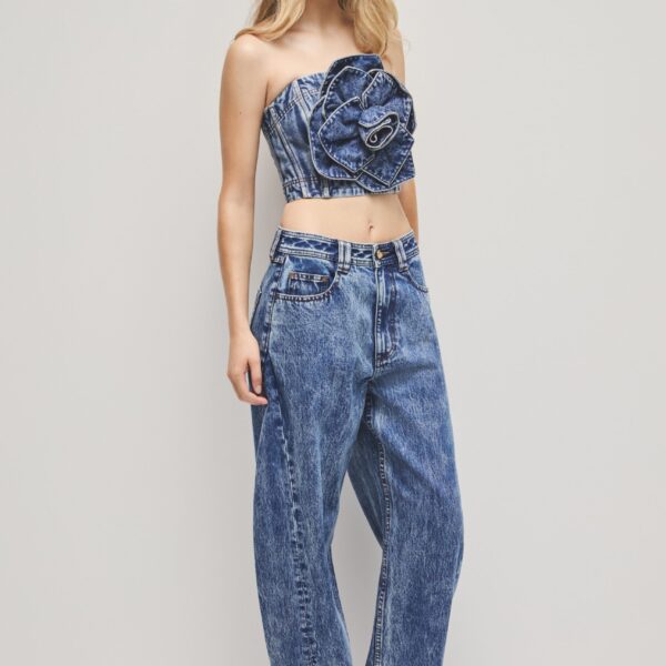 Aje clothing Aus  – structured silhouette with raw femininity from Luxury Shoes 